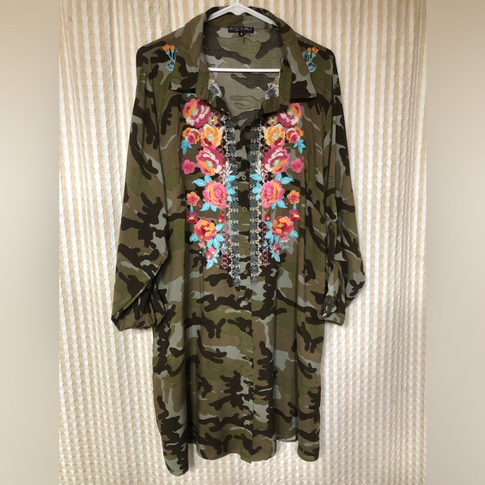 Camouflage Dress with Floral Embroidery